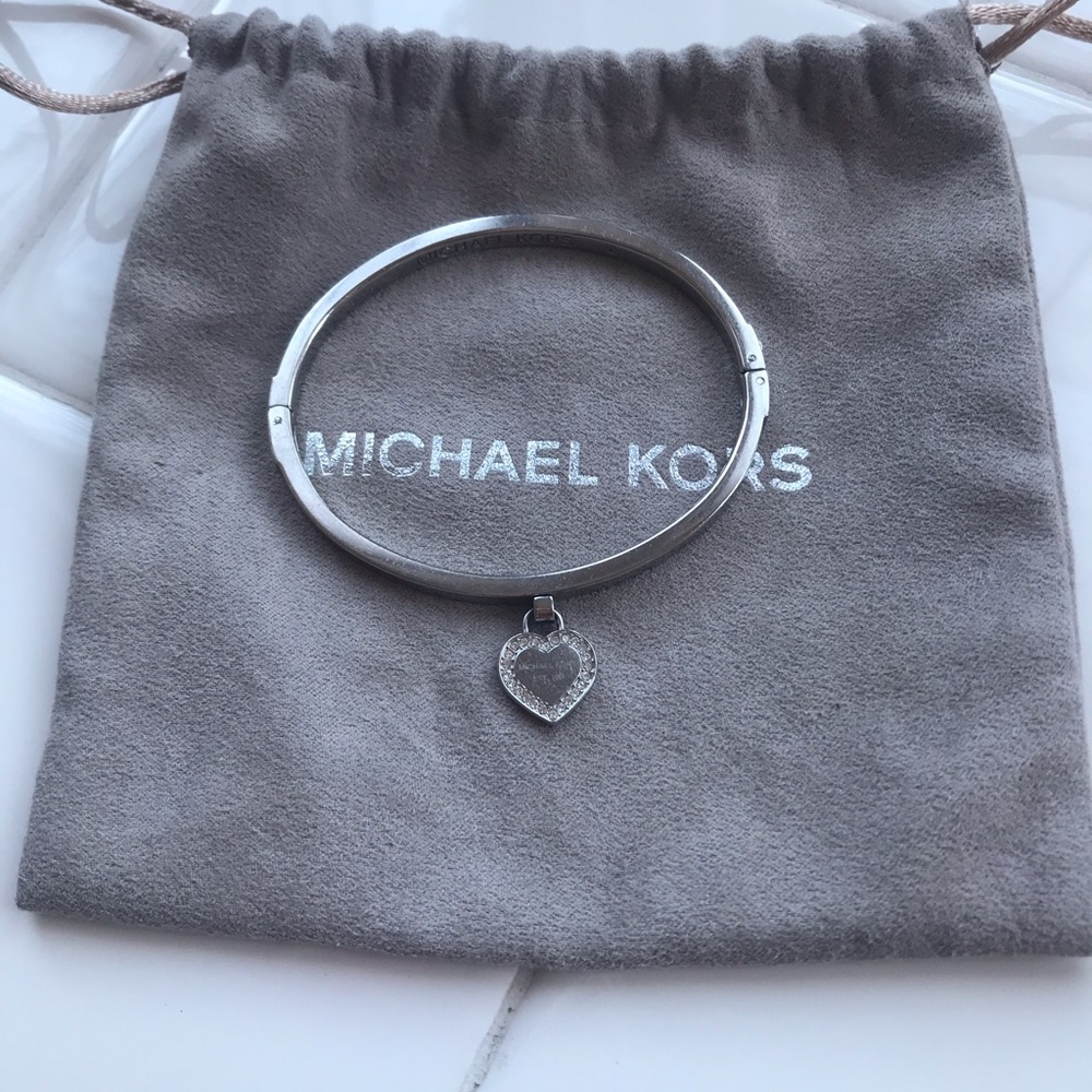 Michael Kors Bracelet Silver with heart